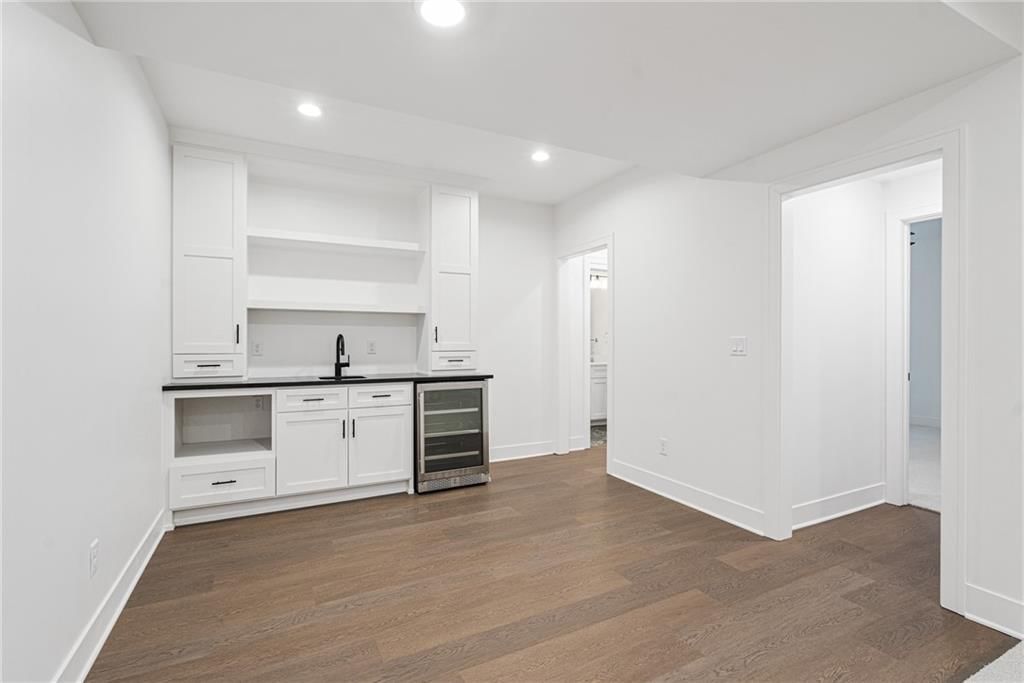 4016 W 67th Terrace — photo 27