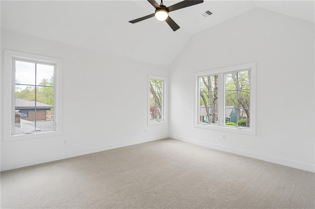 4016 W 67th Terrace — photo 43