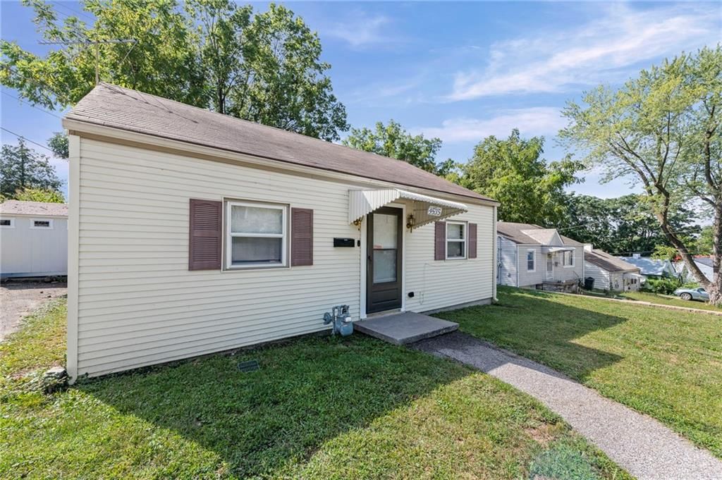 4535 Lafayette Avenue — photo 3