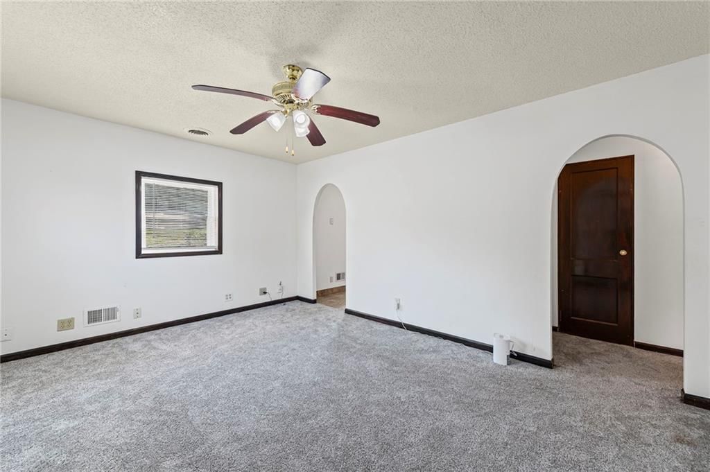 4535 Lafayette Avenue — photo 6