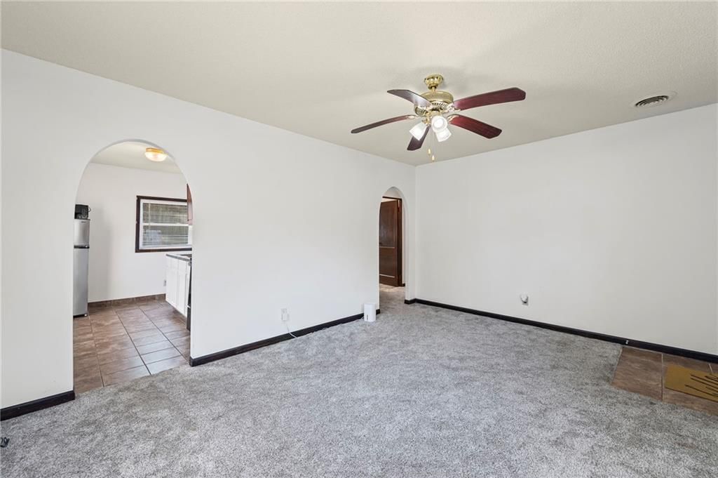 4535 Lafayette Avenue — photo 7