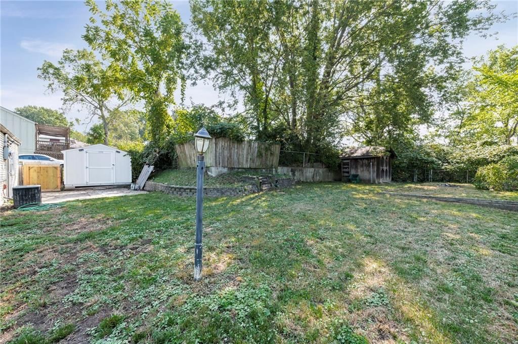 4535 Lafayette Avenue — photo 19