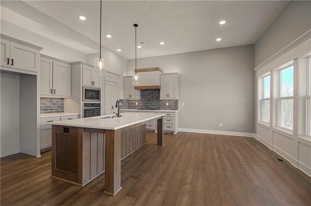 12435 Appaloosa Street — photo 9