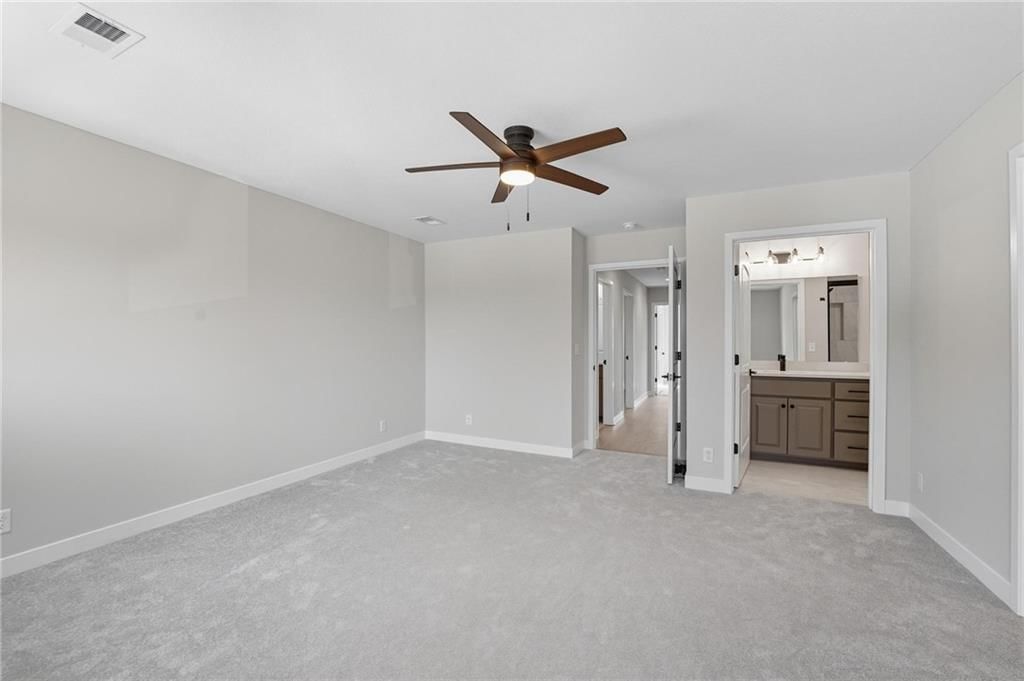 205 NW Orchard Court — photo 25