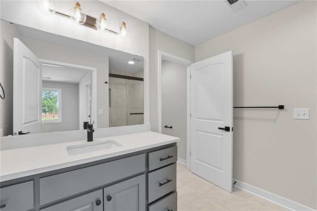 205 NW Orchard Court — photo 27