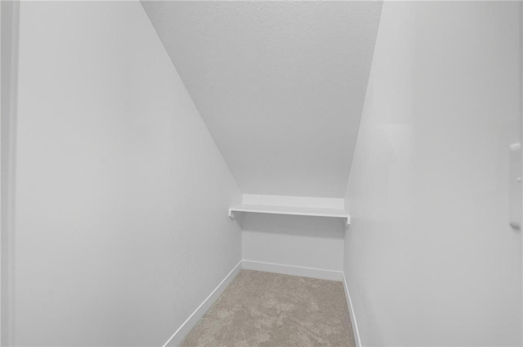 205 NW Orchard Court — photo 37