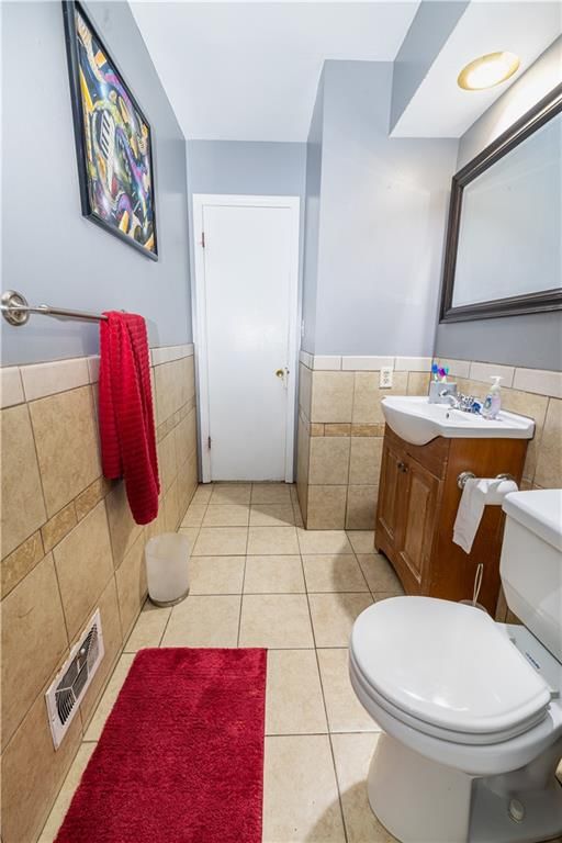 11148 Spring Valley Road — photo 16