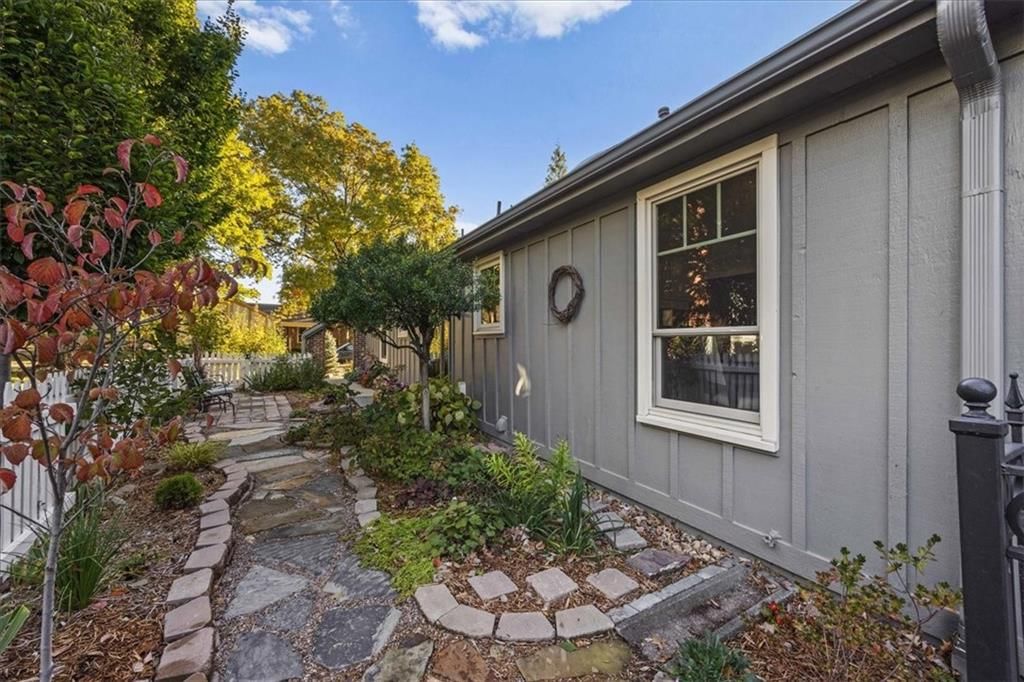 7212 Mastin Street — photo 35