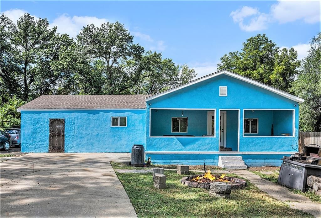5140 Booth Avenue — photo 2