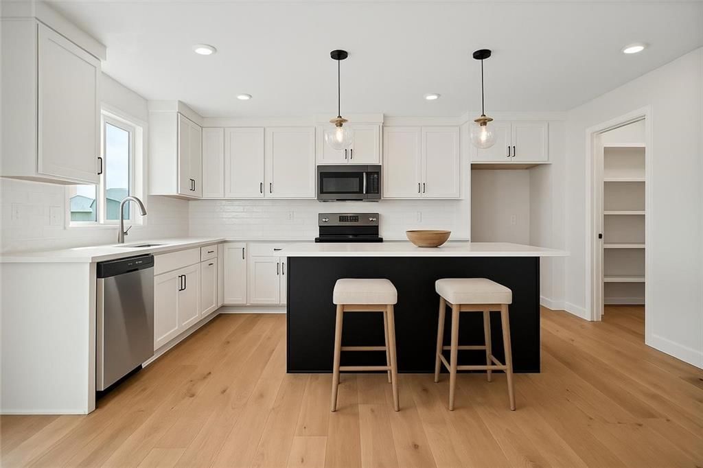 4716 SW 6th Terrace — photo 13