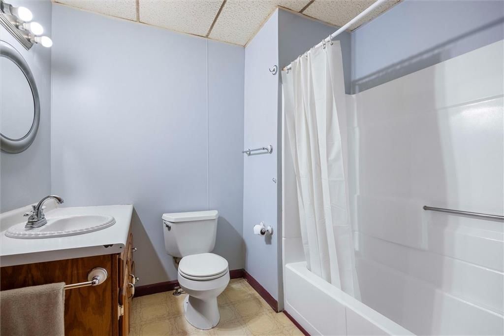 1400 S 81st Street — photo 11
