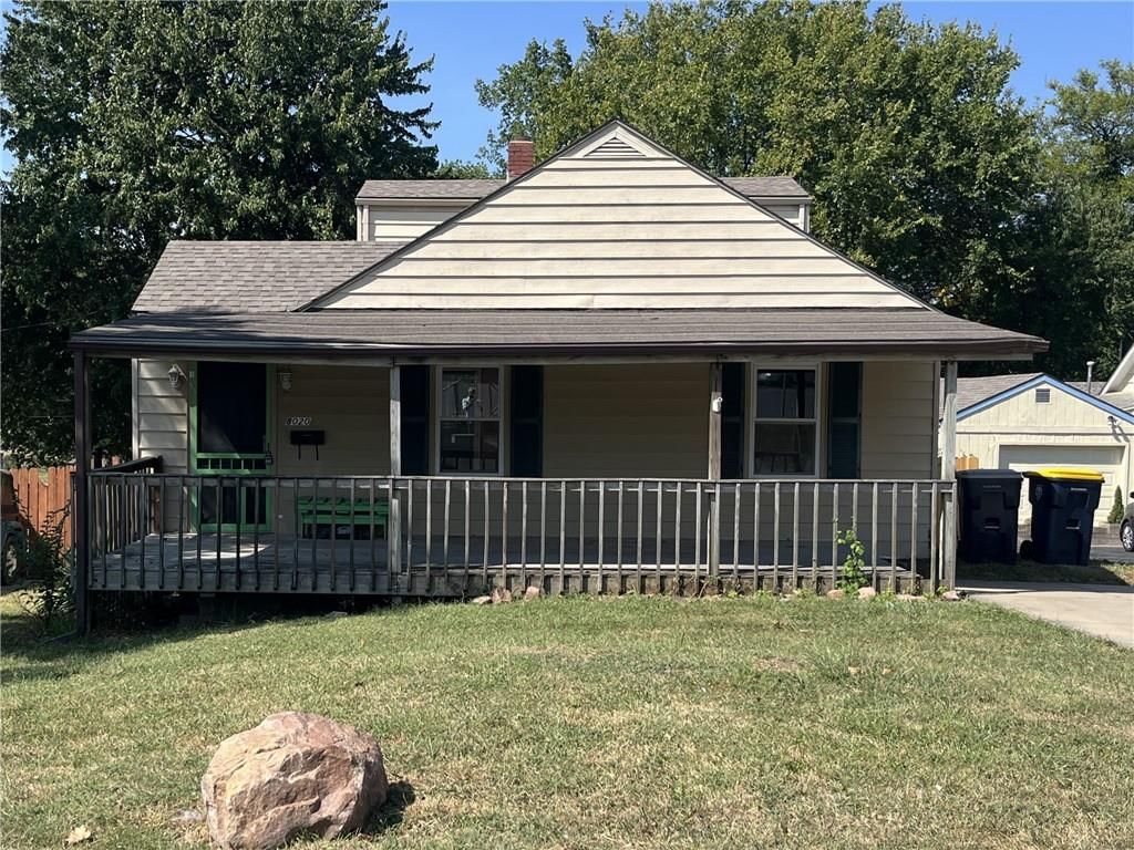 8020 Mercier Street — photo 3
