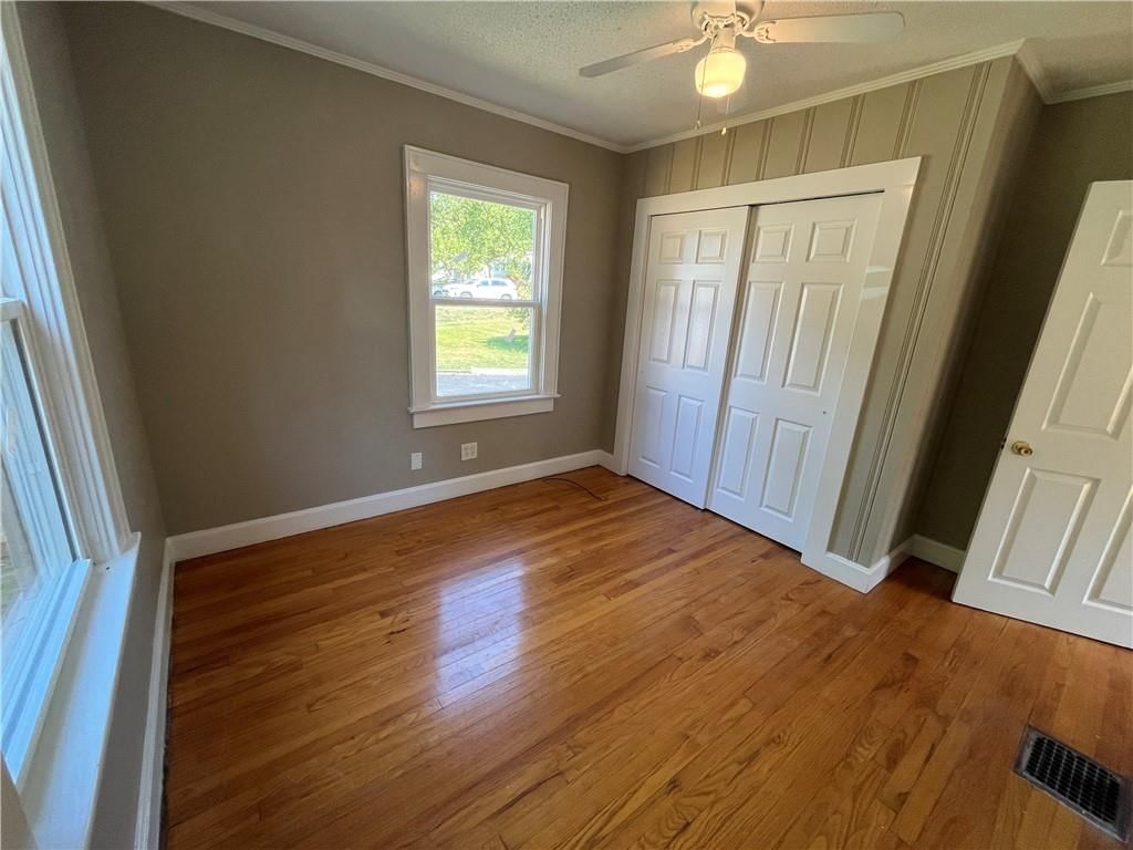 8020 Mercier Street — photo 15