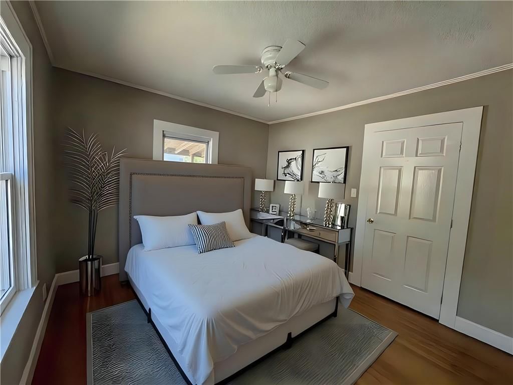 8020 Mercier Street — photo 23