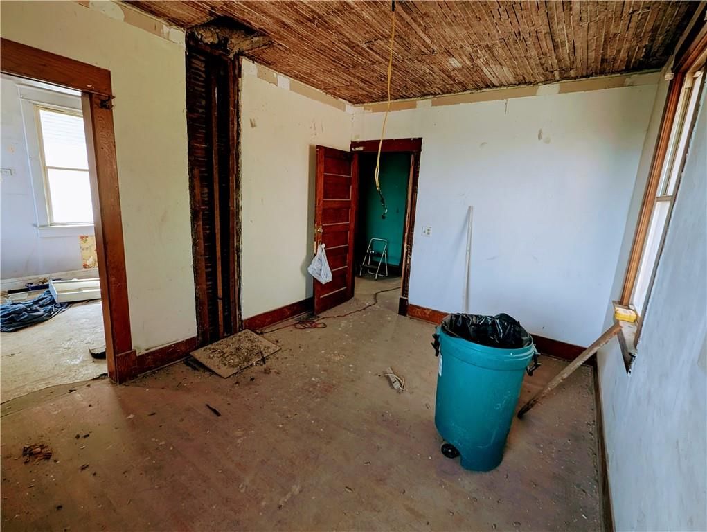 403 Spruce Avenue — photo 15