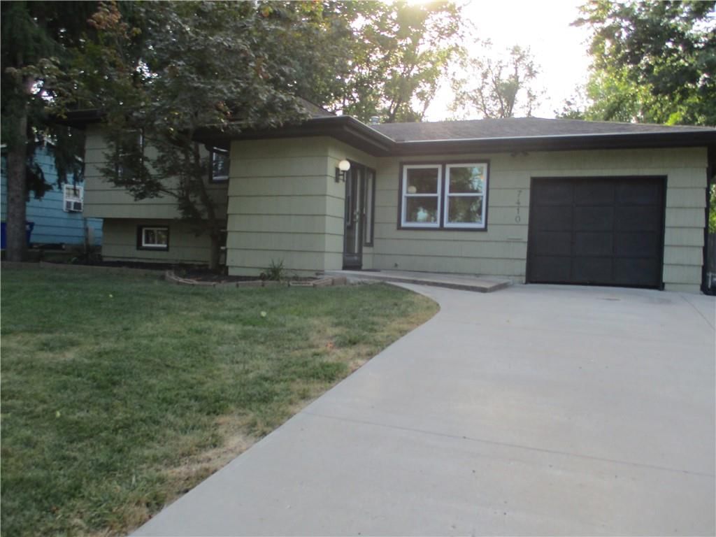 7410 Stearns Street — photo 2