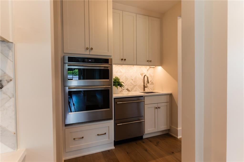 4024 W 73rd Street — photo 24