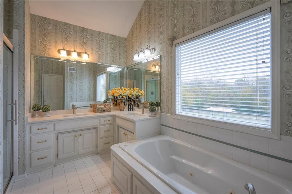 1025 SW Pacific Drive — photo 24