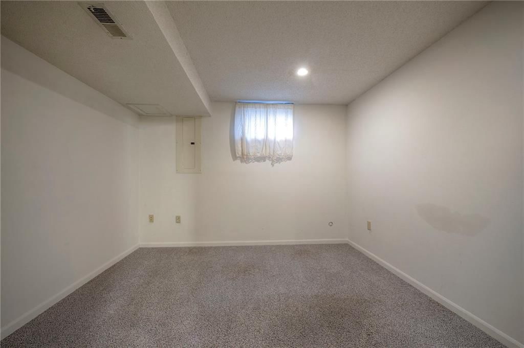 2400 NW 1st Street — photo 32
