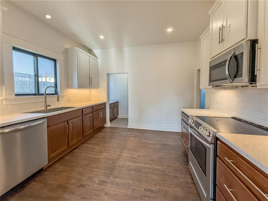 127 S Fillmore Street — photo 4