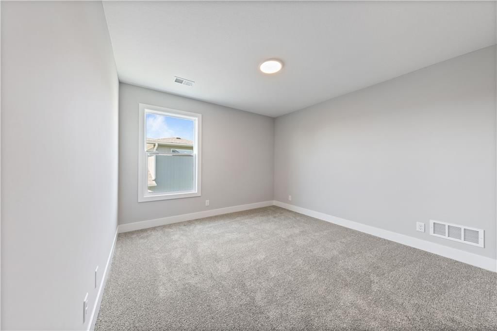 1708 SW Arbor Park Drive — photo 25