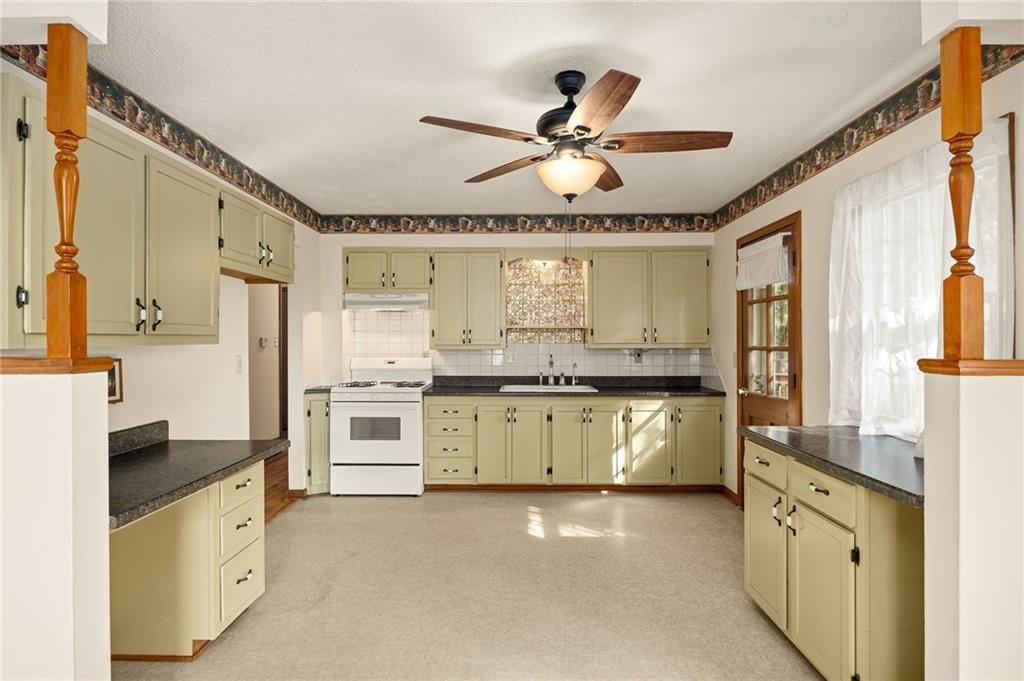 621 Valley Street — photo 3