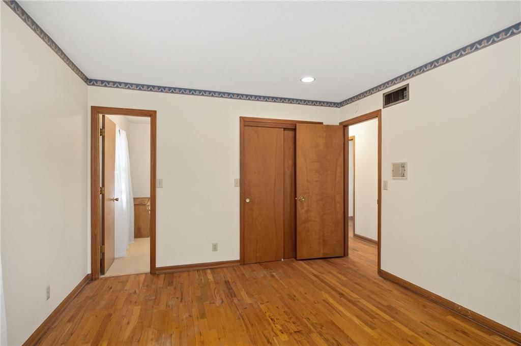 621 Valley Street — photo 15