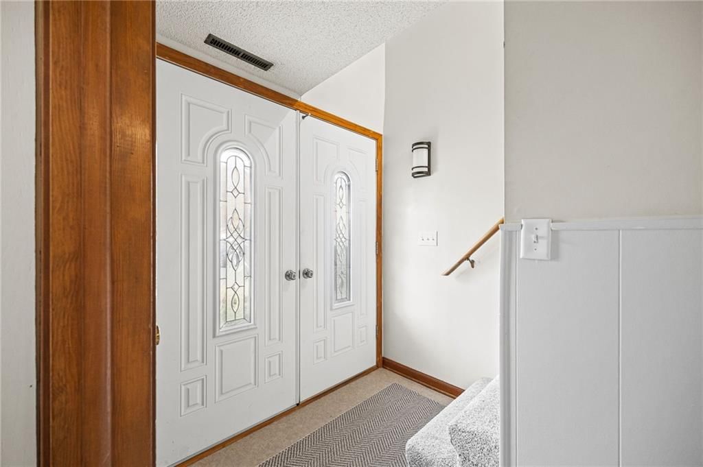 621 Valley Street — photo 20