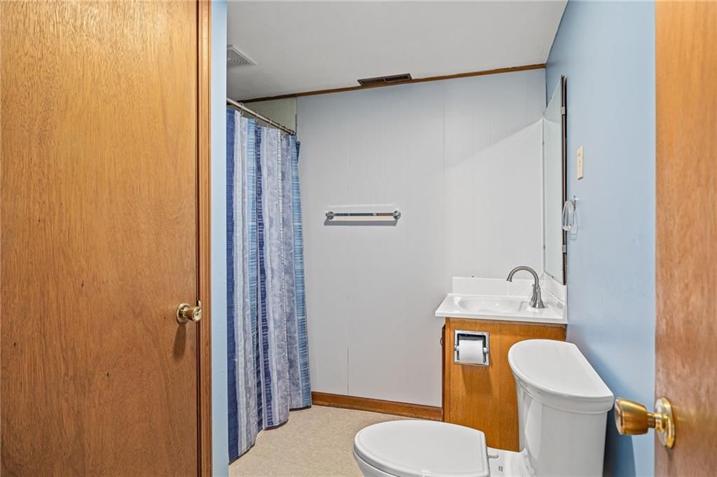 621 Valley Street — photo 24