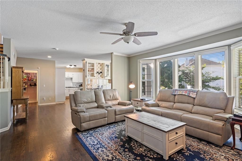 12944 Monrovia Street — photo 10