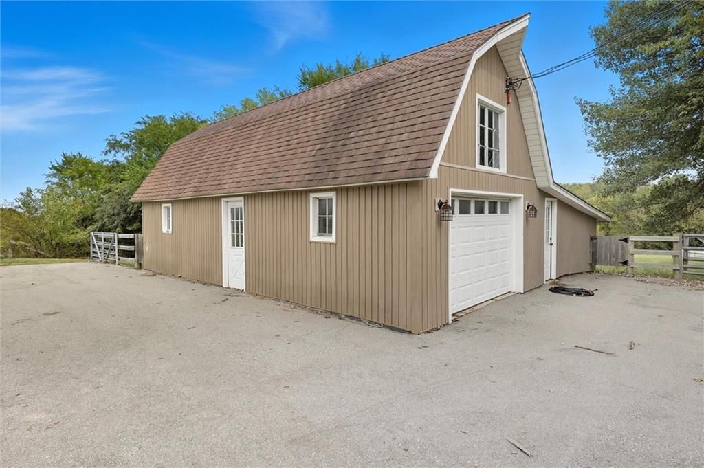32210 E Stony Point School Road — photo 58