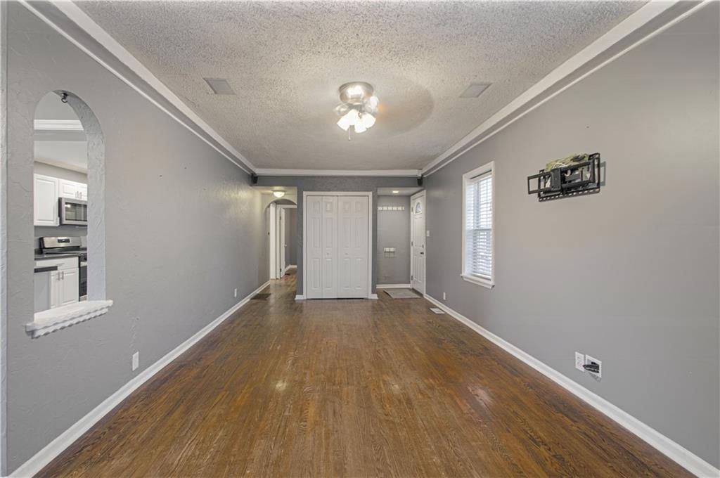 6213 N Harrison Street — photo 7