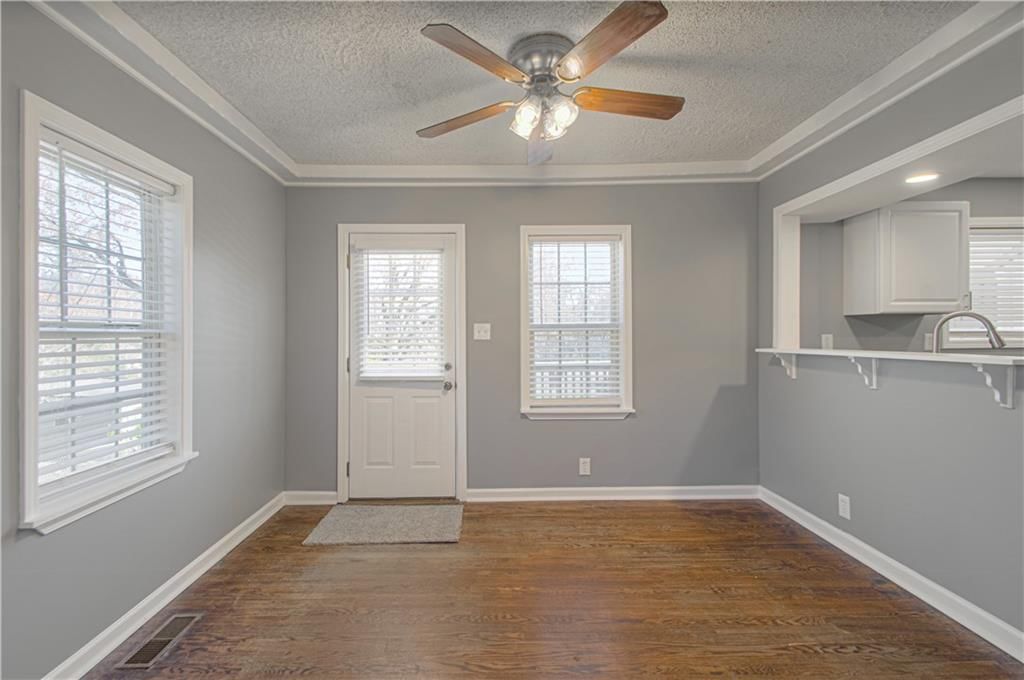 6213 N Harrison Street — photo 8