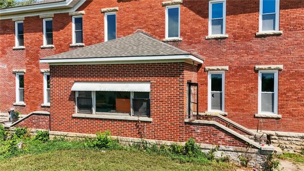 16010 Fairview Road — photo 9