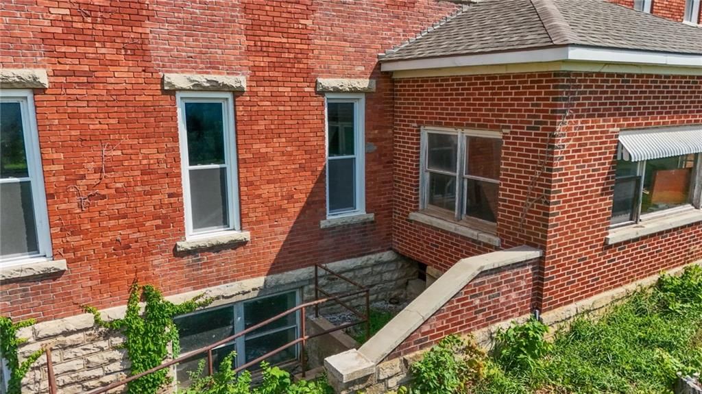 16010 Fairview Road — photo 11