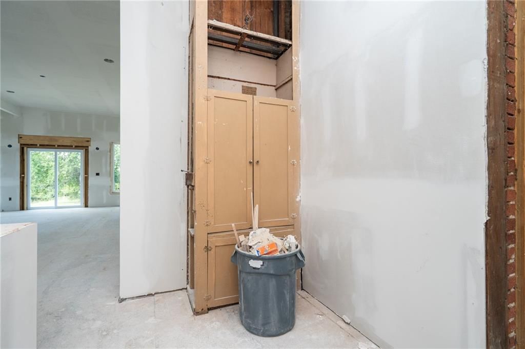 16010 Fairview Road — photo 27