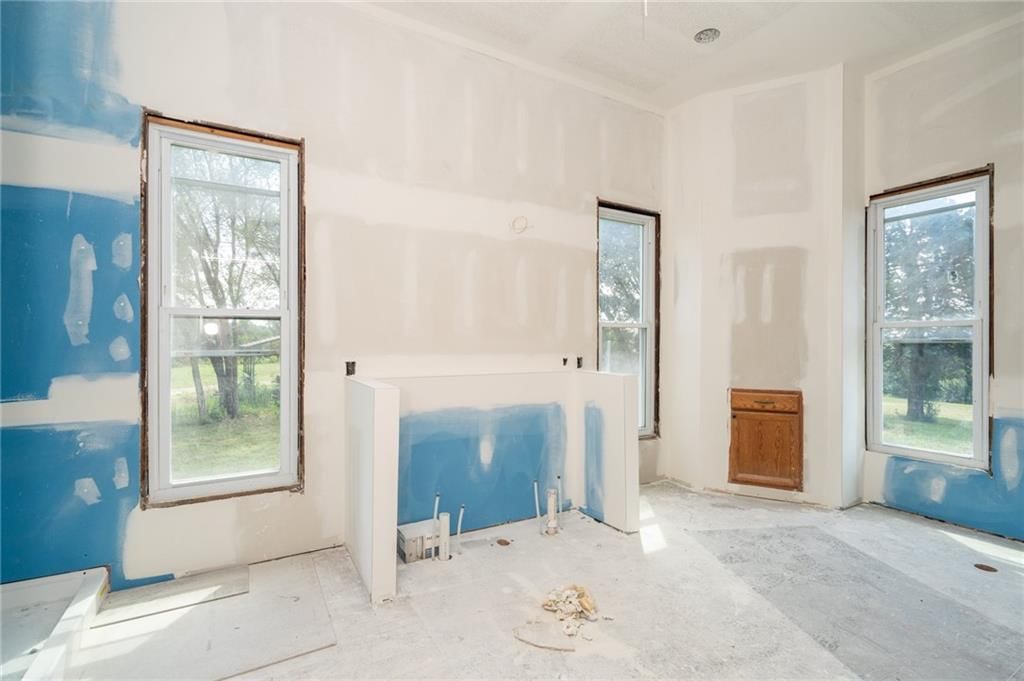 16010 Fairview Road — photo 35