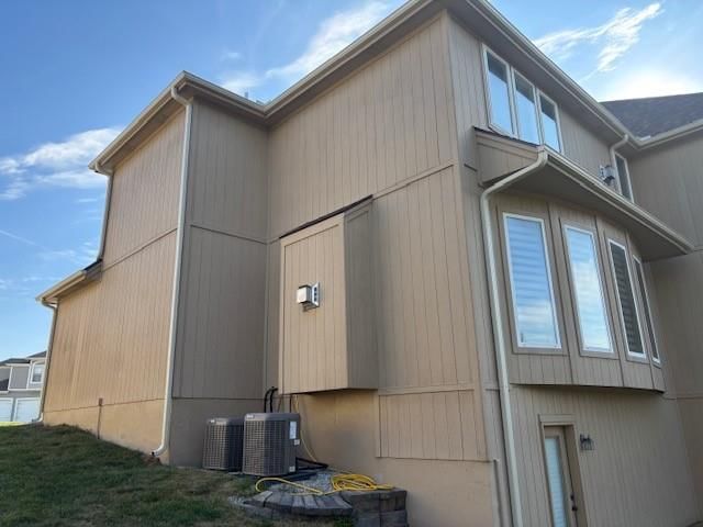 2807 SW Summer Creek Court — photo 5