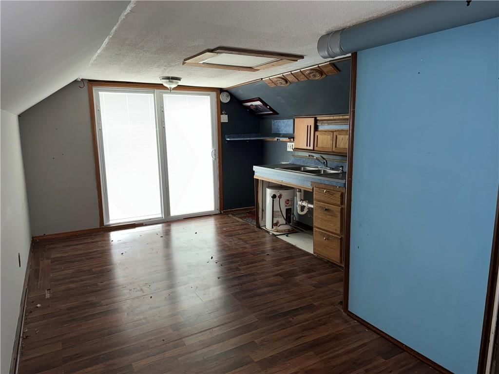 2449 McKinley Avenue — photo 11