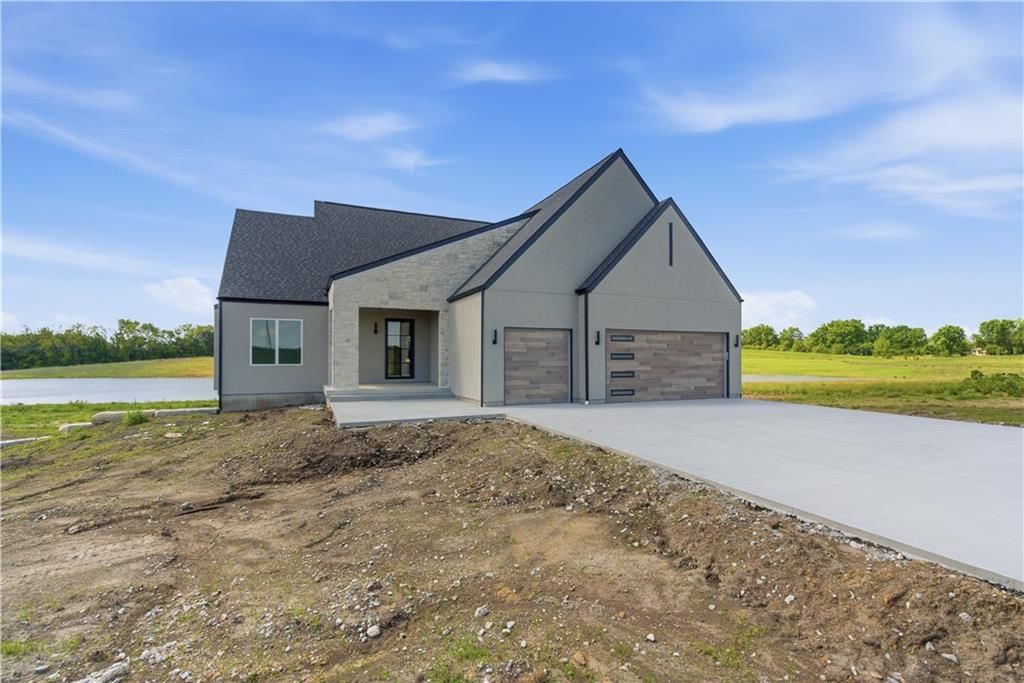 16055 W Eisenhower Road — photo 5