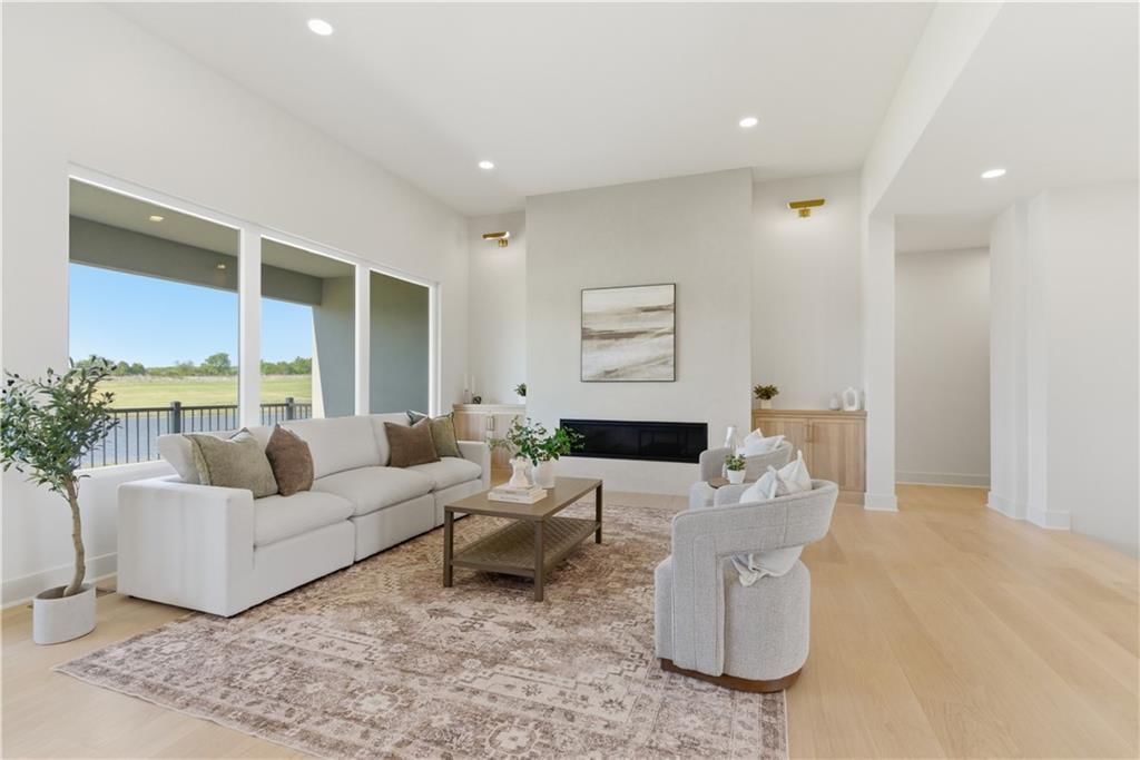 16055 W Eisenhower Road — photo 9