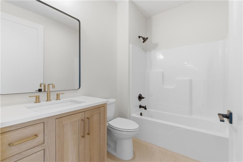 16055 W Eisenhower Road — photo 37