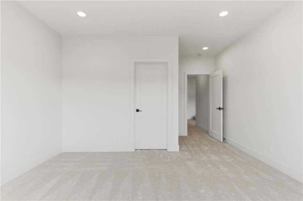 16055 W Eisenhower Road — photo 41