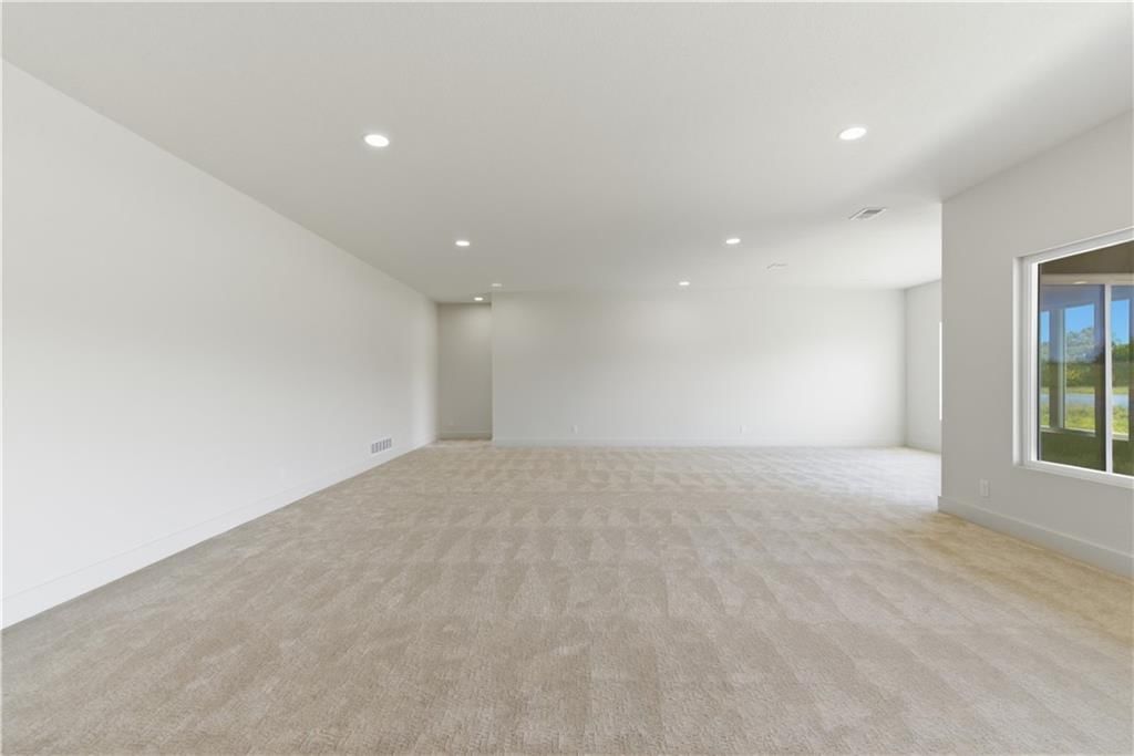 16055 W Eisenhower Road — photo 44