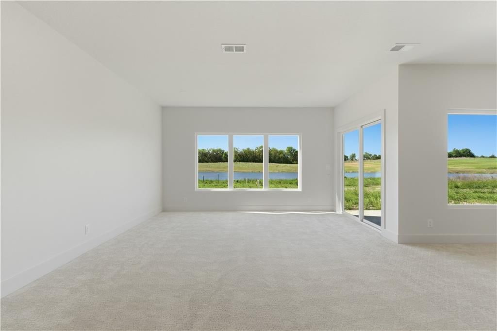 16055 W Eisenhower Road — photo 46
