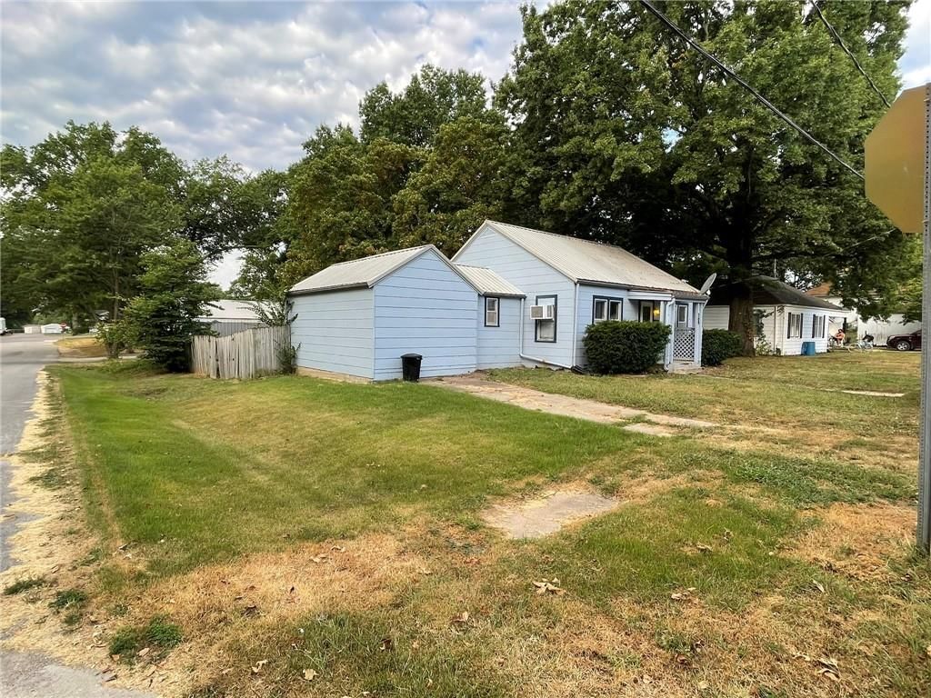209 E Kentucky N/A — photo 13