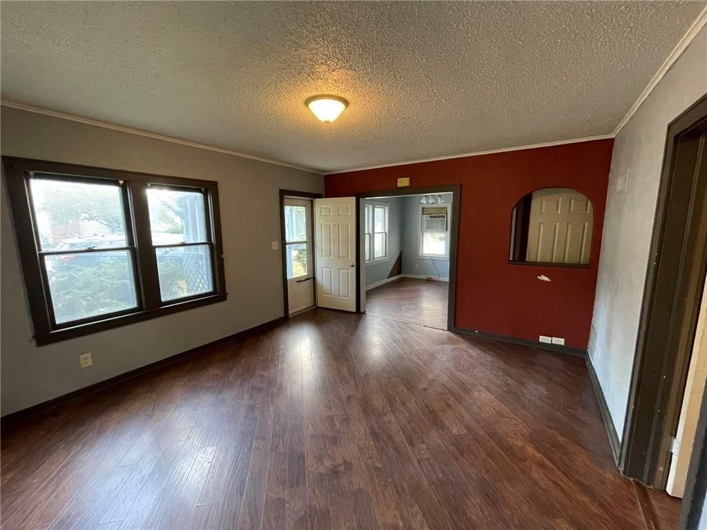 209 E Kentucky N/A — photo 17