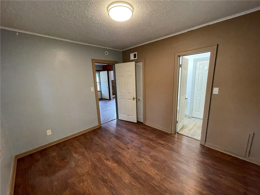 209 E Kentucky N/A — photo 23