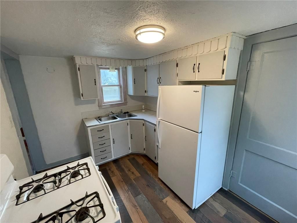 209 E Kentucky N/A — photo 26