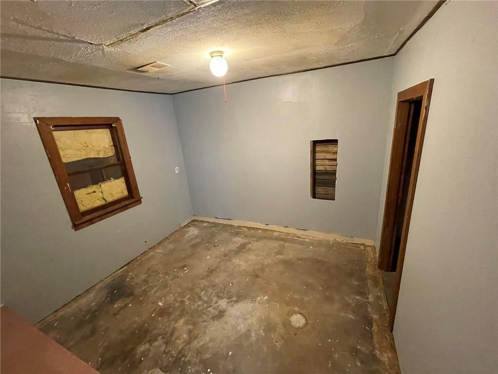 209 E Kentucky N/A — photo 27